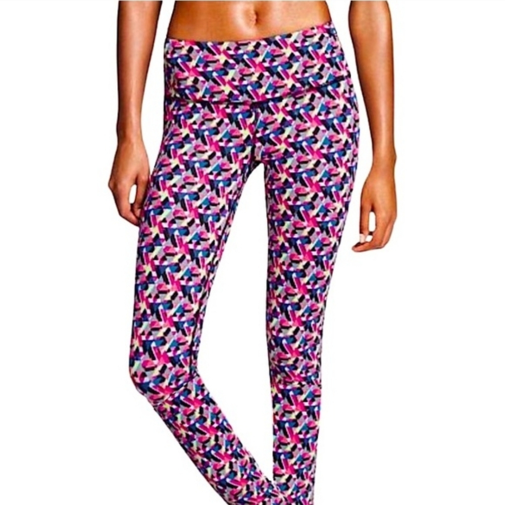 Victoria’s Secret VSX Knockout Leggings Shattered Triangle Multicolor Size S